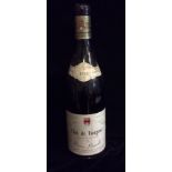 A BOTTLE OF CLOS DE VOUGEOT PIERRE PONNELLE BURGUNDY WINE, 1955 Black metal seal and gilt collar,