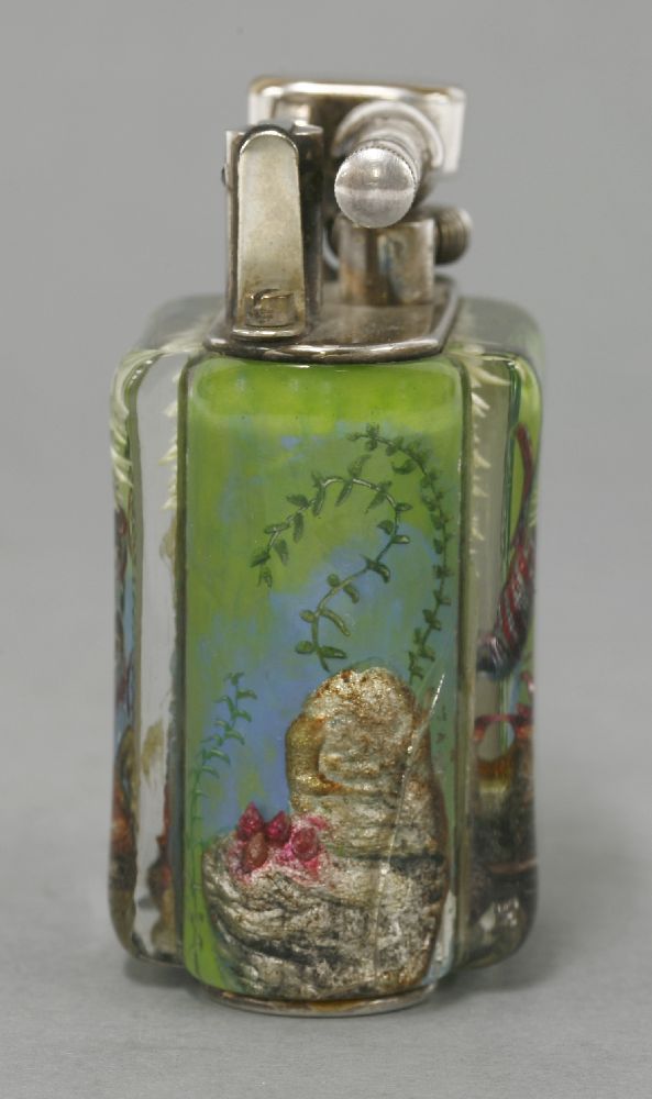 A Dunhill 'Aquarium' table lighter, 1950s, with plated mounts and with lucite panels of fish, one - Image 3 of 4