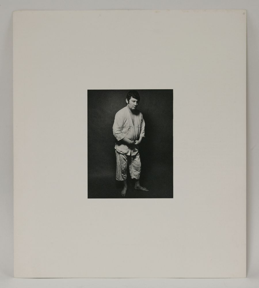 David Bailey (b.1938),'DAVID BAILEY'S BOX OF PIN-UPS', 1965Thirty-five half-tone prints in - Image 4 of 14