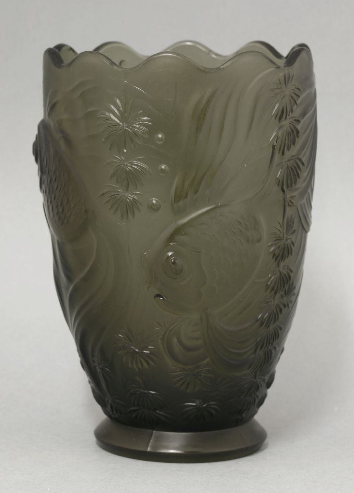 A Barolac Bohemian moulded glass vase,19cm high - Image 3 of 3