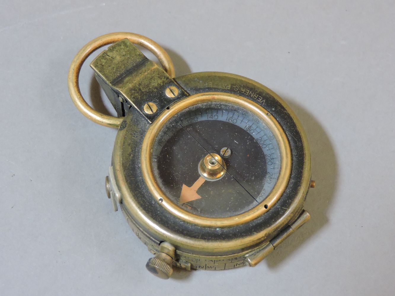 Two cartridge reloaders, and a military compass, F-L No 90609 1917 - Bild 2 aus 2