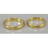 Two 22ct gold wedding rings, 5.40g