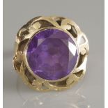 An Egyptian single stone colour change synthetic sapphire ring, tested as approximately 14ct gold