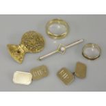 A 18ct gold wedding ring, a pair of 9ct gold cufflinks, a gold memorial ring, a gold bar brooch