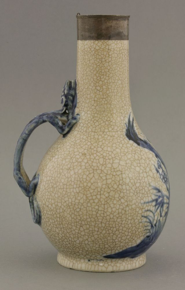 An unusual ge-type glazed Ewer,Kangxi (1662-1722), early 18th century, the bottle body painted in - Image 2 of 4