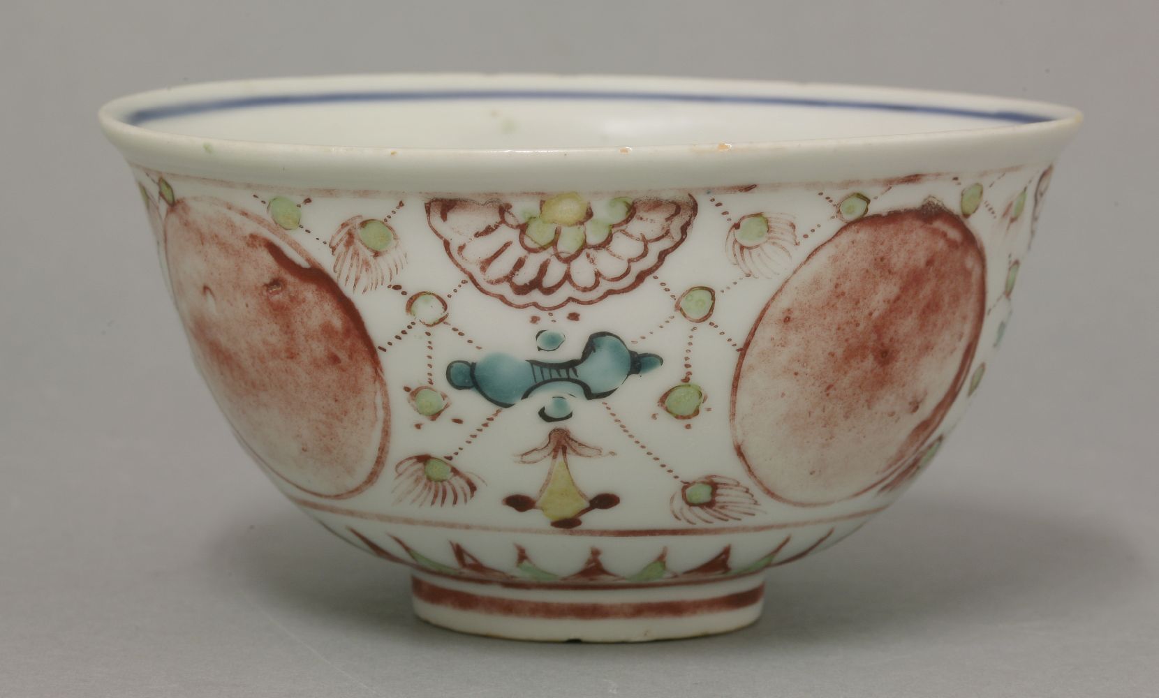A rare Bowl,Jiajing (1522-1566), the interior underglaze blue with an egret and lotus, the - Image 2 of 4