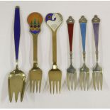 A small collection of Scandinavian enamelled metalwares flatware,comprising:two Danish ‘Christmas’
