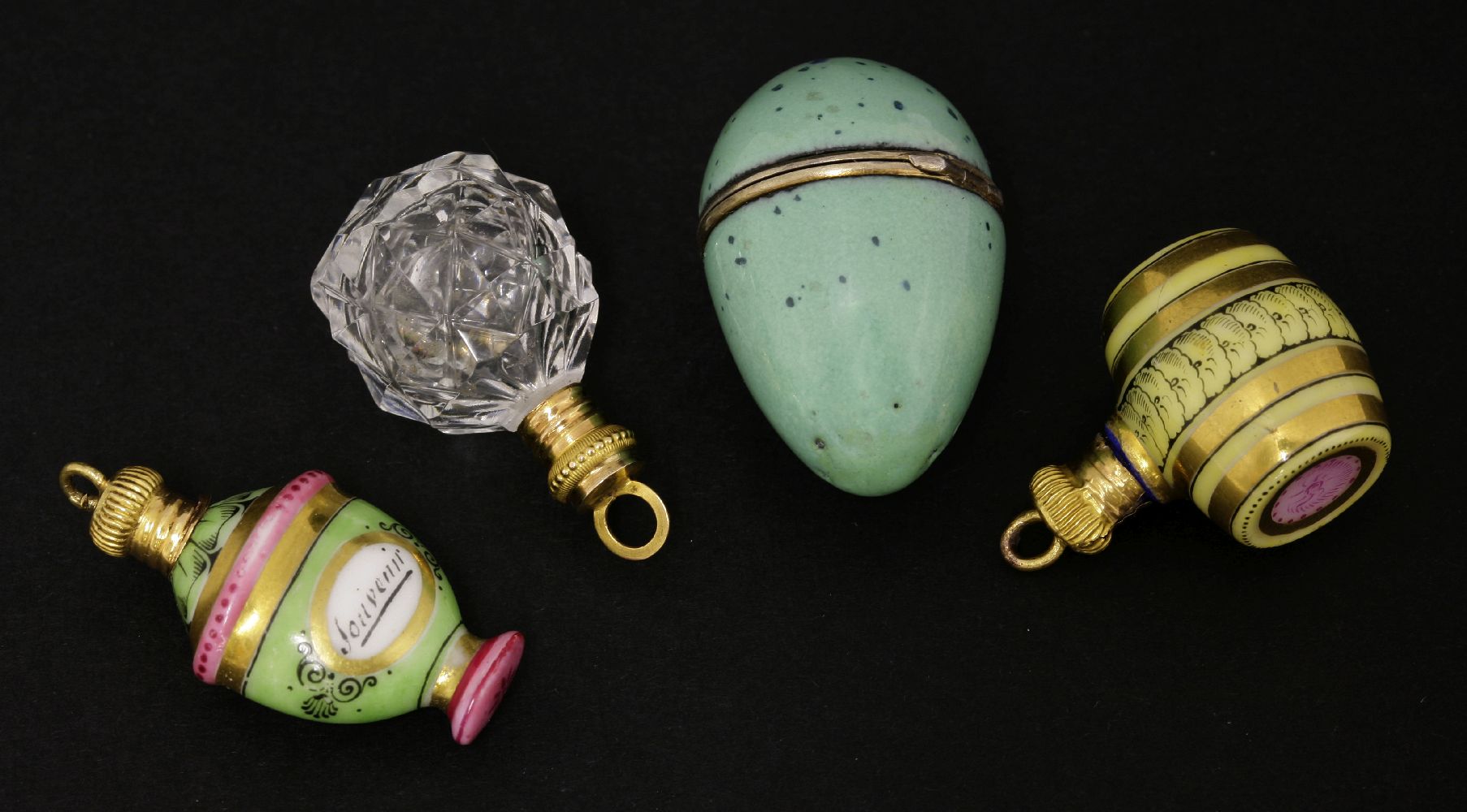 A group of four scent bottles, comprisinga porcelain thrush's egg, with silver gilt mounts and glass - Image 2 of 2