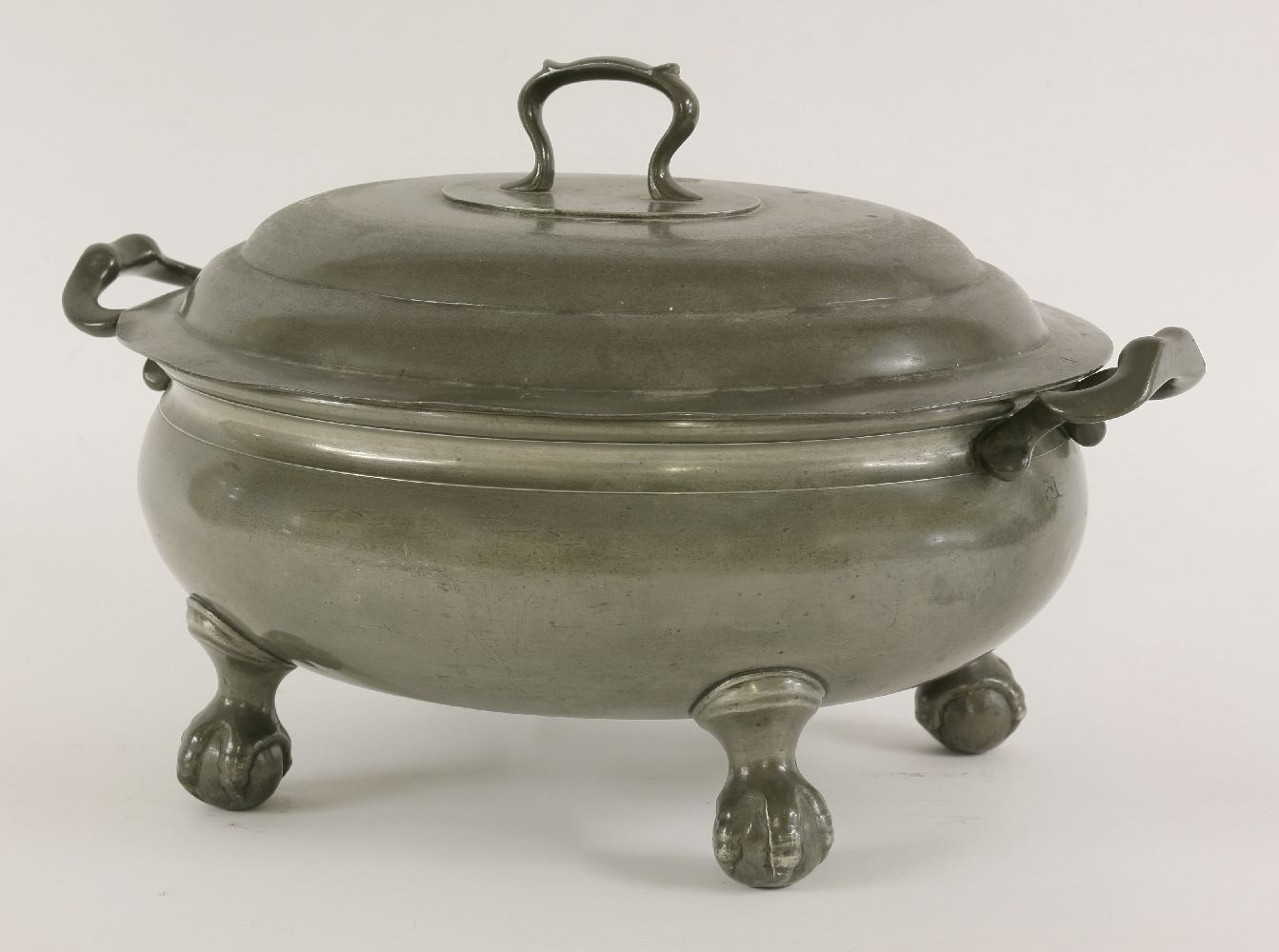 An oval pewter tureen and cover,made as part of the service for the Coronation Banquet at - Image 2 of 3