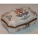 A Samson porcelain gilt metal mounted Trinket Box and Cover,