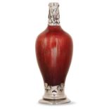 Ernest CHAPLET (1835-1909) & Alphonse DEBAIN Vase ovoïde en porcelaine, coulures d’émaux sang-de-