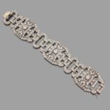 LACLOCHE FRERES ANNEES 1920A diamond and platinum bracelet by LACLOCHE Frères, circa 1920.