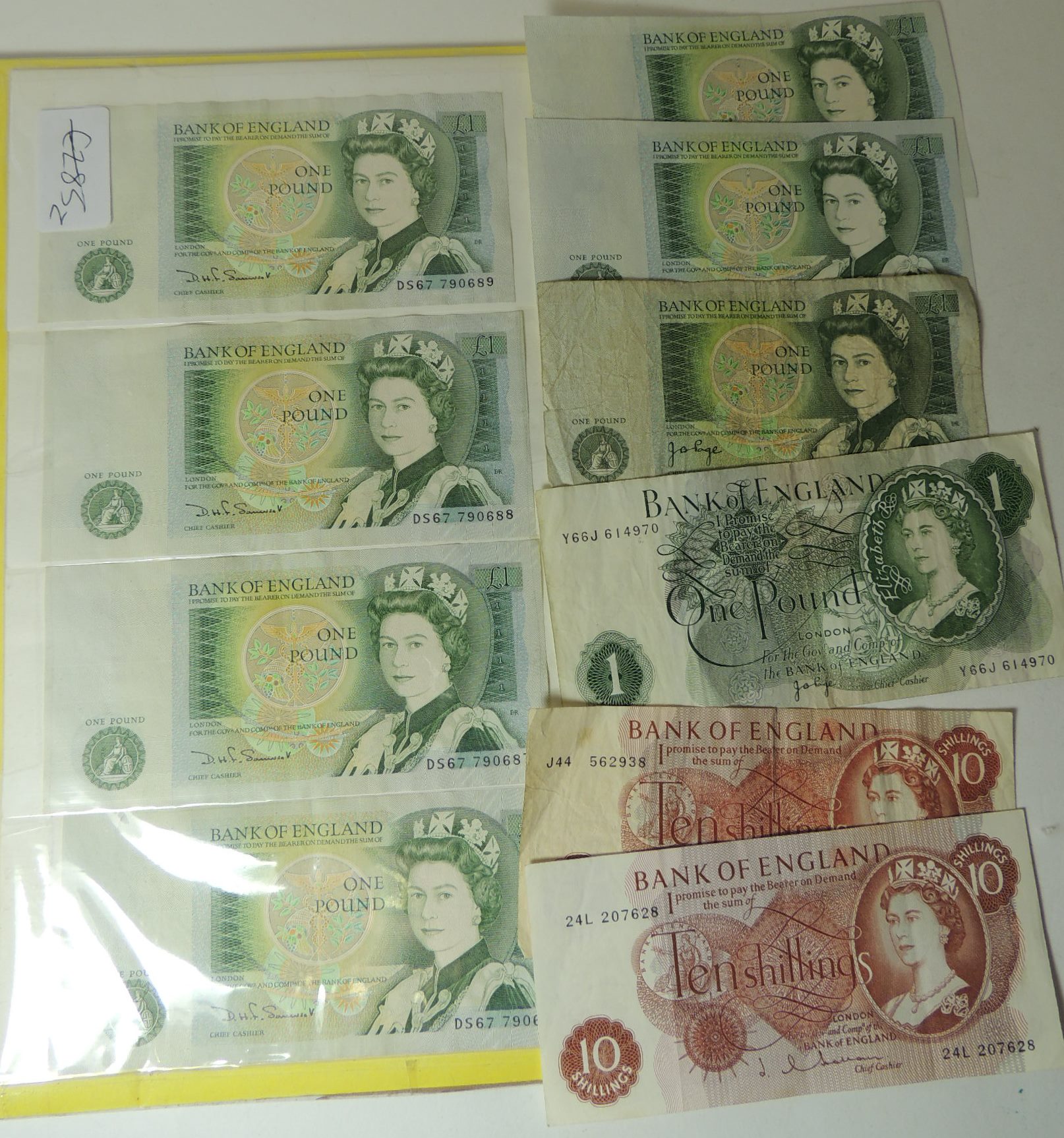BANK OF ENGLAND - £1 notes: consecutive signed Somerset DS67 790686 - 689; two other signed