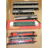 HORNBY - R072 BR Class 25 diesel, green in box together with unboxed diesel locos and Intercity