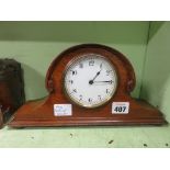 An early 20th Century mantel timepiece with key