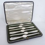 CASED SET OF 6 SILVER LOBSTER PICKS BY MAPPIN AND WEBB, SHEFFIELD 1928