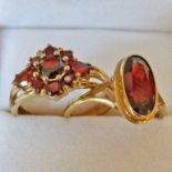 2 9CT GOLD GARNET SET RINGS