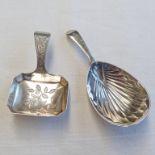 2 SILVER CADDY SPOONS INCLUDING ONE BY COCKS OF BETTRIDGE LONDON 1810, THE OTHER WITH SHELL BOWL