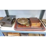 EARLY 20TH CENTURY SEWING BOX WITH MOTHER OF PEARL INLAID DECORATION, 2 MAHOGANY TRAYS WITH