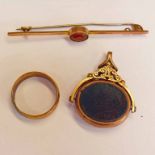 9CT GOLD FOB, 9CT GOLD GEM SET BAR BROOCH AND GOLD PLATED WEDDING BAND