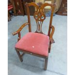 SET OF 8 MAHOGANY DINING CHAIRS INCLUDING 2 CARVERS