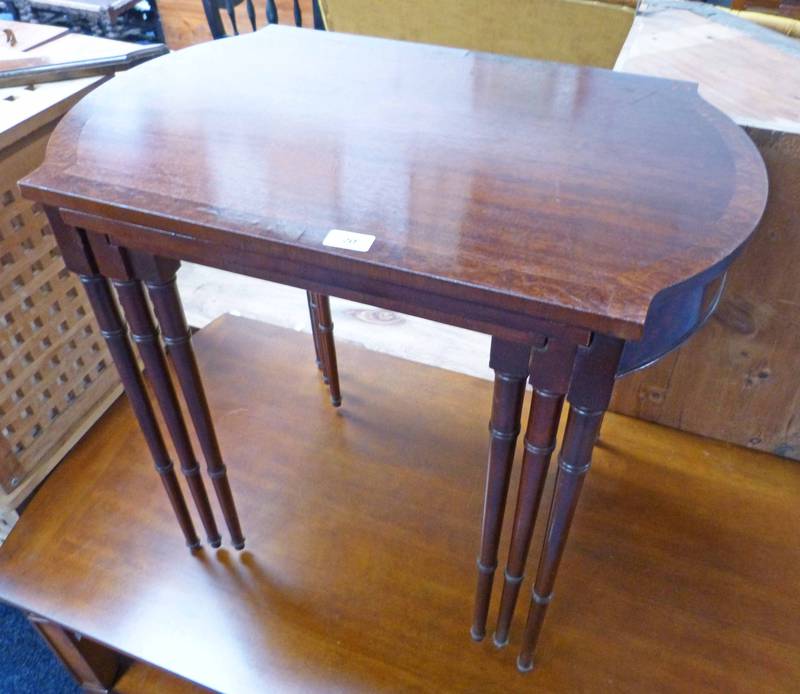 MAHOGANY NEST OF TABLES WITH CROSSBANDING