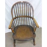 20TH CENTURY OAK OPEN ARMCHAIR WITH SPAR BACK ON TURNED SUPPORTS