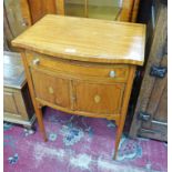 EARLY 20TH CENTURY INLAID SATINWOOD LADIES DESK WITH BOW FRONT TURN OVER TOP ABOVE 2 PANEL DOORS