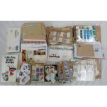 LOT CONTAINING A WIDE VARIETY OF STAMPS.