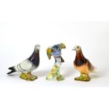 Beswick Pigeon, model No. 1383B, second version, blue gloss; Pigeon, model No. 1383B, red gloss;