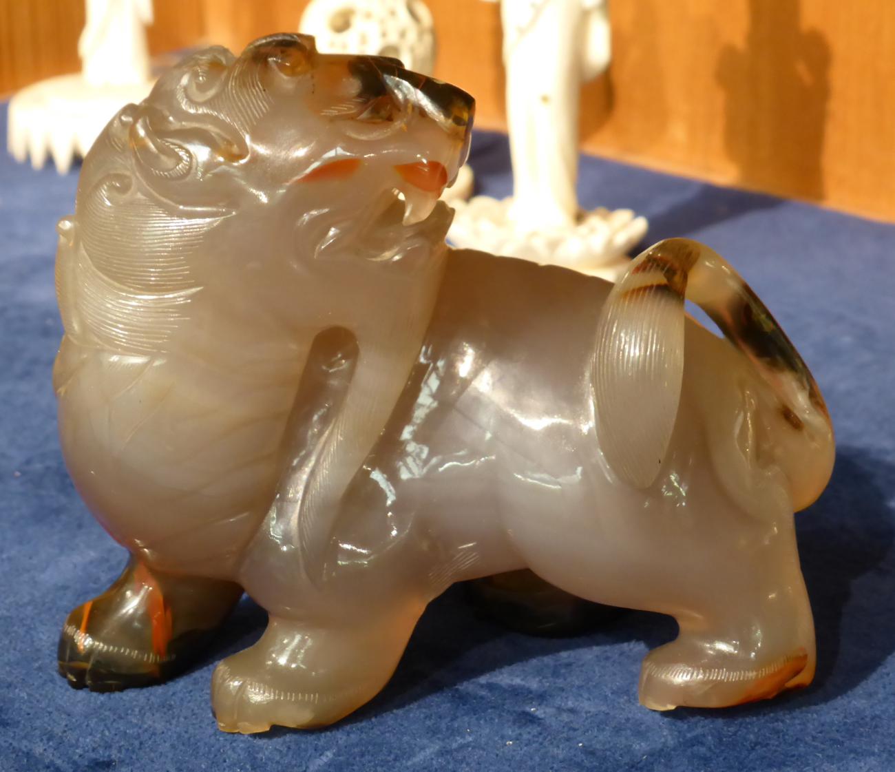A Chinese carved hardstone lion - Image 2 of 8