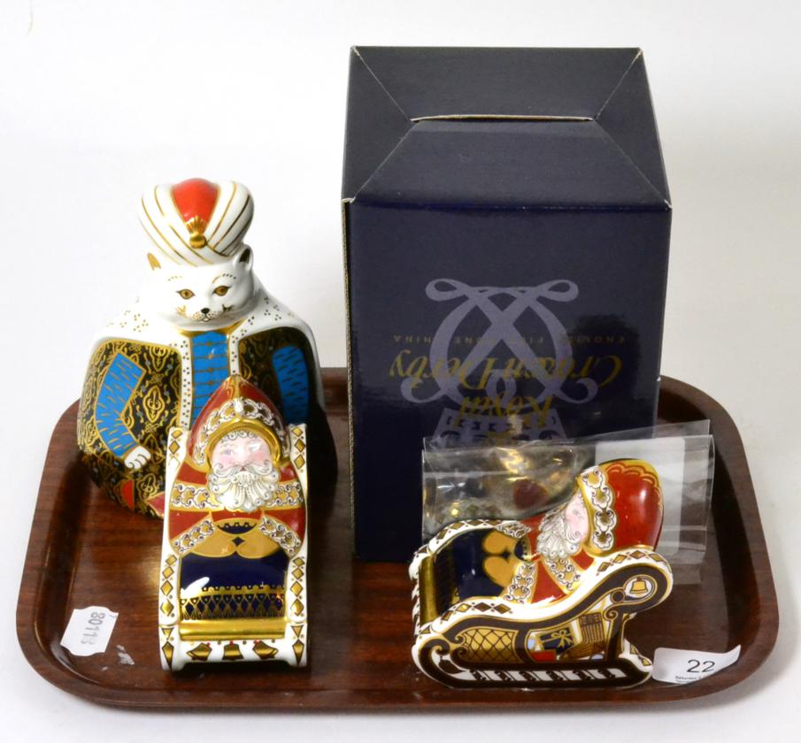 A Royal Crown Derby paperweight from Royal Cats ''Persian'' (boxed) and two Royal Crown Derby