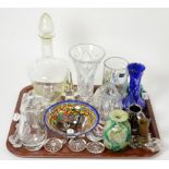 A miscellaneous collection of glassware including Mdina vase etc (qty)