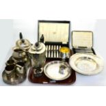 A quantity of silver and plate including a goblet to commemorate the Queens silver jubilee, cased