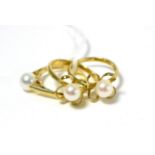 Three 9ct gold cultured pearl rings