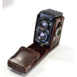 Rolleiflex 3.5 Camera no.1859850, with Schneider-Kreuznach Xenotar f3.5, 75mm lens, in leather case