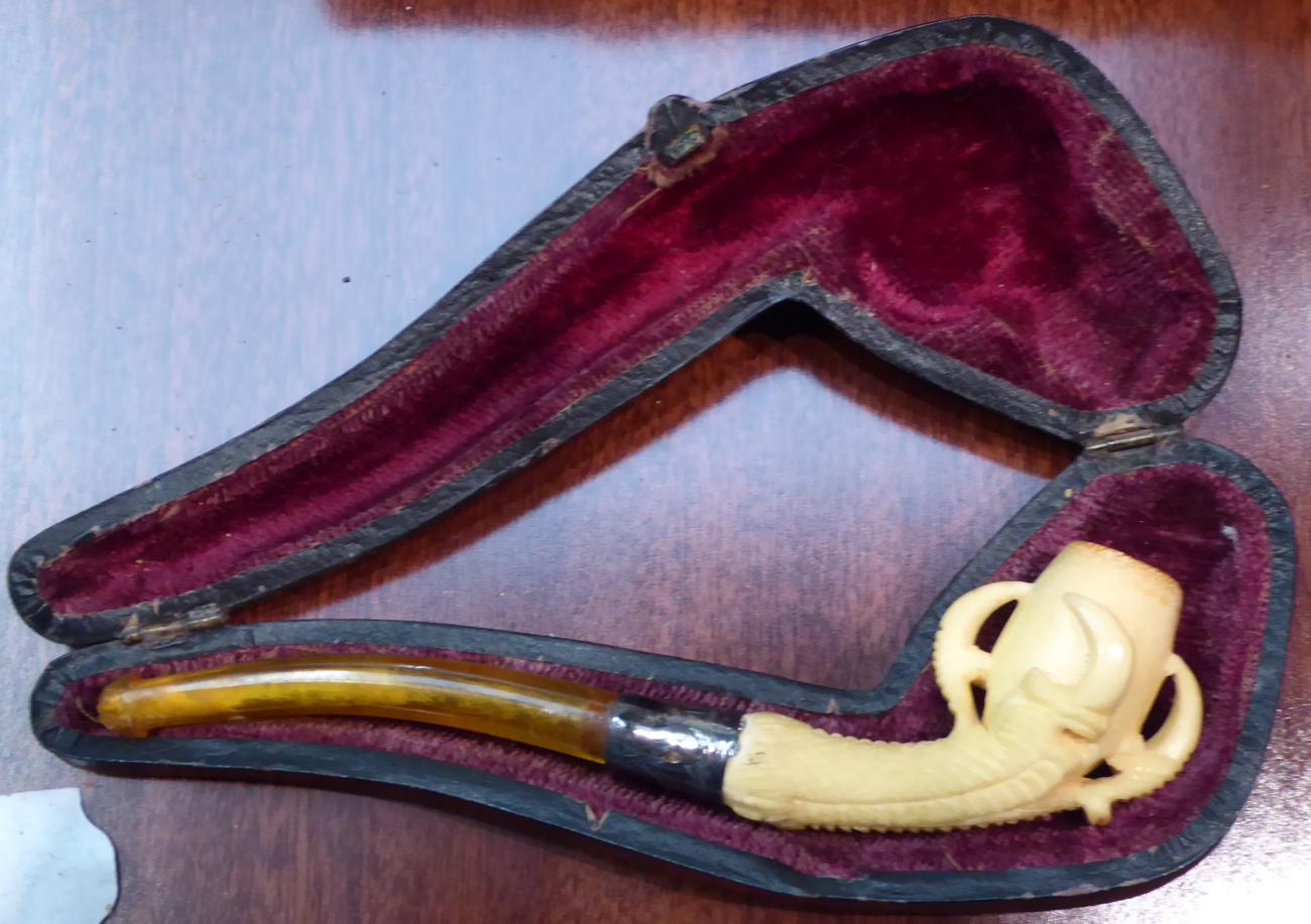 Collection of cased pipes and assorted smoking related items - Image 6 of 8