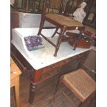 19th c. mahogany kneehole washstand with galleried marble top above four drawers and standing on