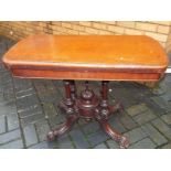 A good quality oval topped games table o