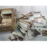 Postcards - a collection in excess of 500 mainly early to mid period UK topographical (plus a few