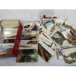 A good collection of approx 600 mid to early century postcards to include UK and Foreign,