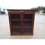 An oak twin-door glazed fronted bookcase - Est £20 - £40