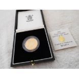UK Gold Proof £2 Coin, 1995, Royal Mint, 22 ct gold 15.