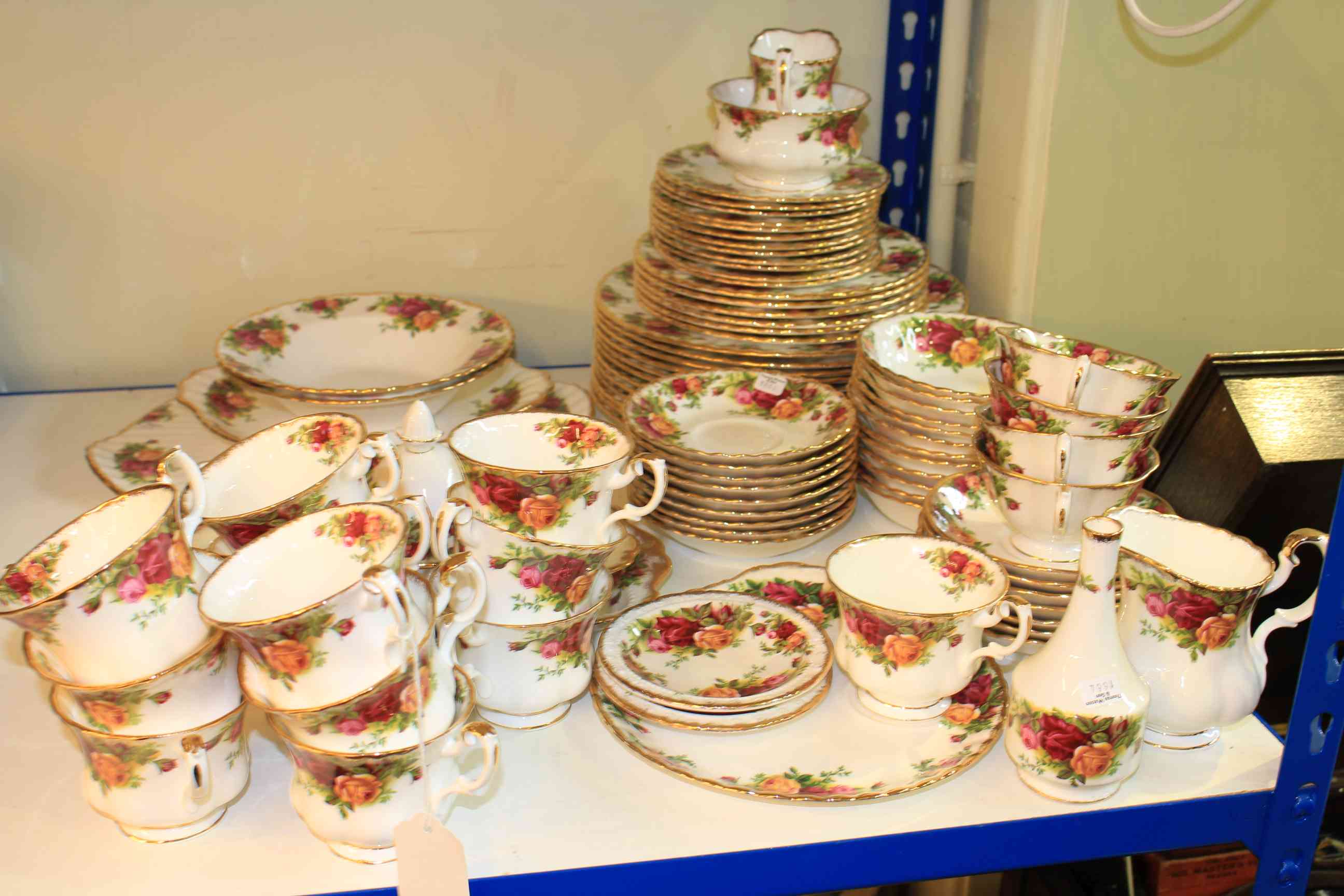 Collection of Royal Albert Old Country Roses dinner and tea ware