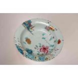 A CHINESE 18TH CENTURY FAMILLE ROSE BASIN,