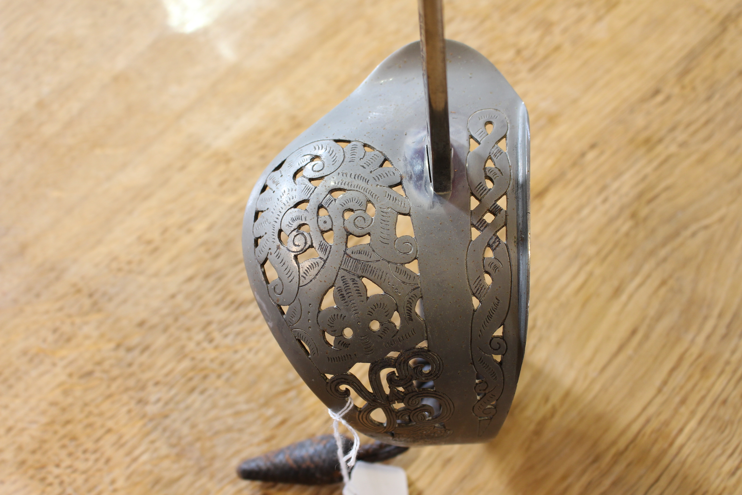 A GEORGE V ARMY OFFICERS DRESS SWORD, with pierced basket, 32½ inch etched blade, - Image 4 of 8