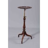 A MAHOGANY TRIPOD TABLE, SECOND QUARTER 19TH CENTURY,