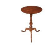 QUEEN ANNE CANDLESTAND - Choice Candlestand in Cherry, attributed to the shop of Eliphalet (1741-