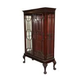 IRISH VITRINE CABINET - 19th c. Mahogany Cabinet with glass sides and double door front, Greek key