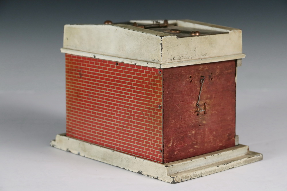 MECHANICAL BANK - "Wireless Bank" Battery Operated Bank by John Hugo Mfg. Co., New Haven, CT, in - Image 2 of 4